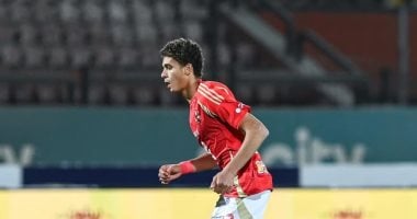 شوبير: شركة عمر مرموش تسعى للتعاقد مع نجم الأهلي الصاعد 5 شوبير: شركة عمر مرموش تسعى للتعاقد مع نجم الأهلي الصاعد