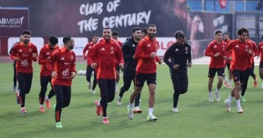 الأهلي يبدأ معسكره التحضيري لمواجهة البنك في الدوري 5 الأهلي يبدأ معسكره التحضيري لمواجهة البنك في الدوري