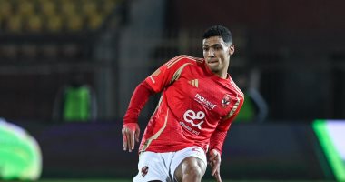 الأهلي يسعى لتقليل سعر بيع العش في مفاوضات مع زد 5 الأهلي يسعى لتقليل سعر بيع العش في مفاوضات مع زد