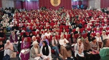مراجعات مجانية: بديل التعليم الخاص لطلاب الأقصر