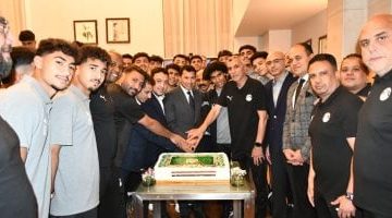 وزير الرياضة يدعم منتخب الشباب قبل لقاء نصف النهائي أمام المغرب في أمم أفريقيا
