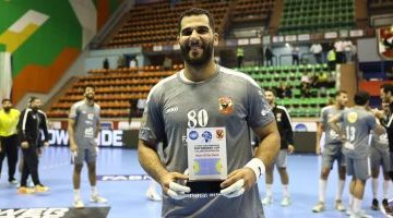 أحمد عادل يتألق ويدفع الأهلى نحو الفوز على الجيش الملكى المغربي