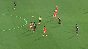 تعادل مثير 1-1 بين الأهلي والبنك في نهاية الشوط الأول