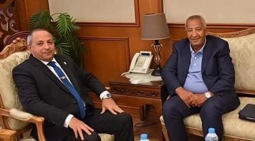 كامل أبو علي يترك رئاسة النادي المصري بسبب مشكلات صحية