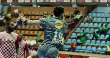 عمر سامي يتألق في مباراة الأهلي وسط حماس جماهير الكاميرون في كأس اليد الإفريقية 5 عمر سامي يتألق في مباراة الأهلي وسط حماس جماهير الكاميرون في كأس اليد الإفريقية