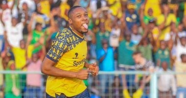 الزمالك يقترب من ضم كليمان مزيزي بعد اتفاق مبدئي مع يانج أفريكانز 5 الزمالك يقترب من ضم كليمان مزيزي بعد اتفاق مبدئي مع يانج أفريكانز