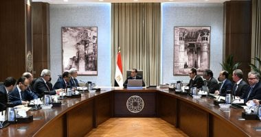 لقاء رئيس الوزراء مع وفد أكسفورد: تعاون أكاديمي مرتقب 5 لقاء رئيس الوزراء مع وفد أكسفورد: تعاون أكاديمي مرتقب