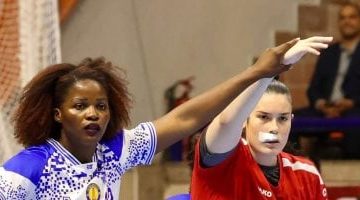 سيدات الأهلي تسقط أمام بترو أتليتكو في نهائي الكؤوس الأفريقية لكرة اليد