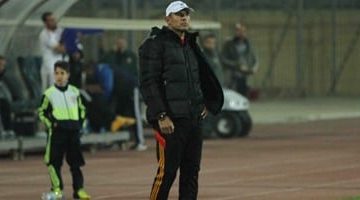 سيد عيد يُشدد على لاعبيه التركيز على الموسم وعدم الانشغال بالعروض الخارجية