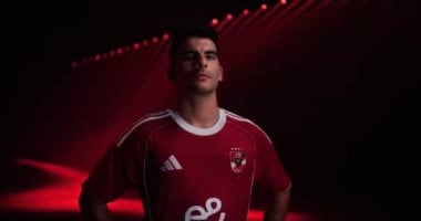 زيزو يرفع شكوى ضد الزمالك بعد توقيعه للأهلي استعدادًا للتصعيد إلى فيفا