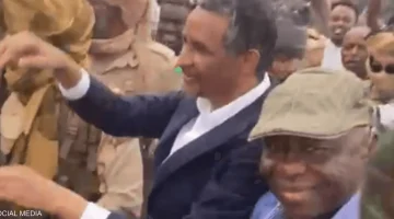 شاهد: دقلو يكسر حاجز الصمت مع جماهير دارفور!