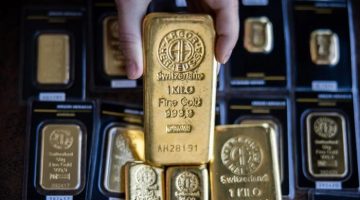 147 150118 gold bullion prices saudi arabia august 27 2025 700x400