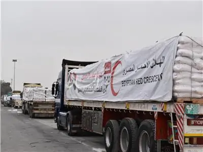 إغلاق الحدود: الاحتلال يحظر دخول قافلة مساعدات مصرية إلى غزة
