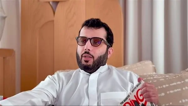جمال مطار البحر الأحمر: صورة جوية تثير إعجاب المتابعين!