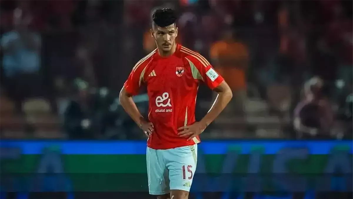 أشرف داري يغادر الملعب وعش يكشف عن بديل مثير في مواجهة الأهلي وبيراميدز