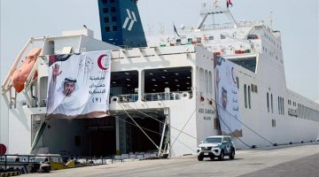 قافلة إماراتية تبحر نحو العريش لدعم غزة