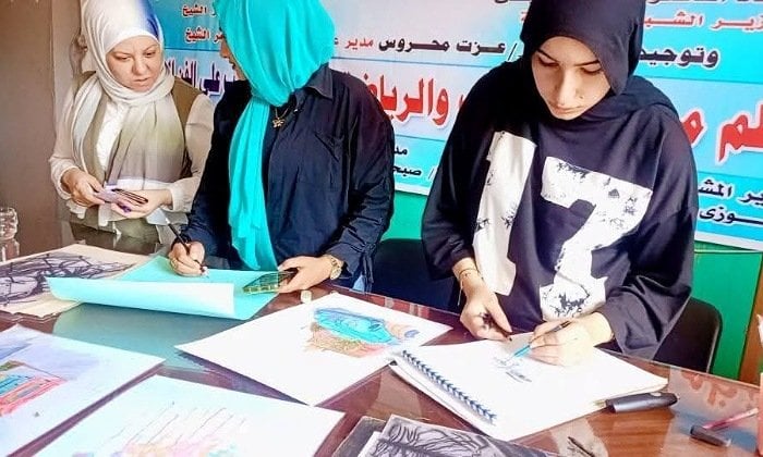 ألوان الإبداع: ورشة فنية للشباب في كفر الشيخ