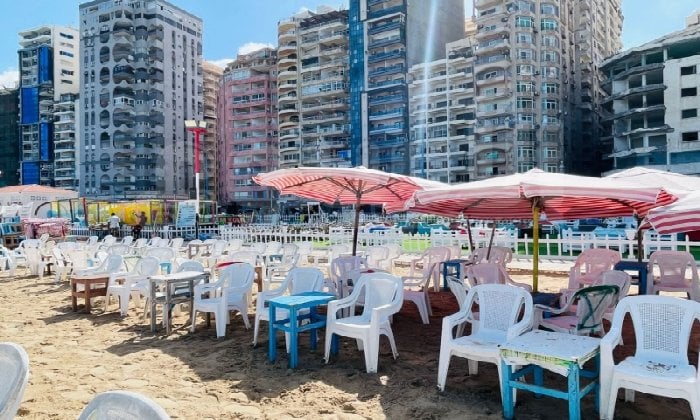 تحذيرات البحر: حظر السباحة في شواطئ الإسكندرية
