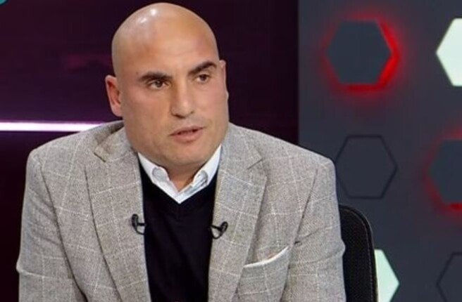 الأهلي يحقق الانتصارات رغم غياب المدير الفني وعبارات فيريرا تثير الجدل