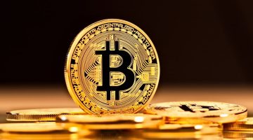 العملات الرقمية تواجه انحدارًا وبيتكوين تخترق مستوياتها السفلية في 7 أسابيع