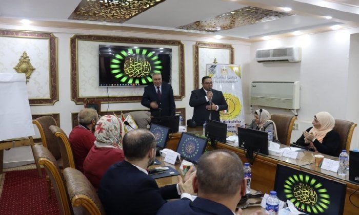 تحفيز الابتكار: برنامج إعداد القادة للبحث العلمي في معهد القيادات