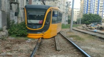 ترام الإسكندرية يخرج عن مساره دون إصابات
