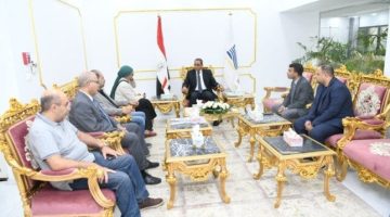تعاون مثمر بين محافظ قنا ورئيس معهد تكنولوجيا المعلومات لدعم تدريب الشباب