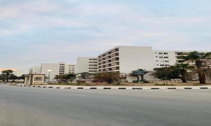 حلوان تستقبل طلابها الجدد بالتسجيل في المدن الجامعية