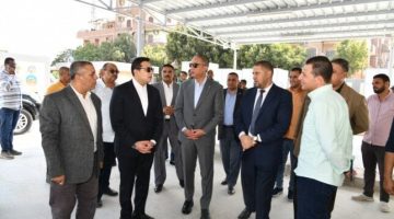 جولة محافظ الفيوم في المواقف الجديدة قرب الحديقة الدولية