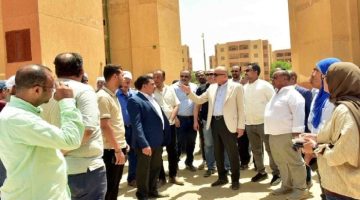 زيارة ميدانية لمحافظ الأقصر لمتابعة مشروع الإسكان الاجتماعي في الطود