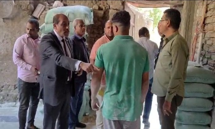 القبض على طن من الدقيق المدعوم وسط سلسلة مخالفات تموينية في الأقصر