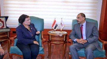 لقاء تنموي: محافظ سوهاج ونائب وزير الصحة يناقشان أولويات الصحة العامة