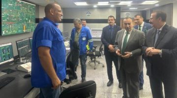 محافظ أسيوط ورئيس أبو قير للأسمدة شراكة لإنشاء مصنع جديد لدعم تنمية الصعيد