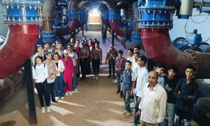 محطة مياه إسنا: تجربة تعليمية لطلاب أسقفية المحاميد