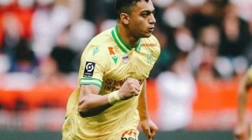 مصطفى محمد في أفق الانتقال إلى باناثينايكوس اليوناني