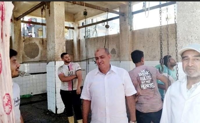وكيل طب بيطري كفر الشيخ يضمن جودة اللحوم خلال متابعة الذبح بمجزرة البرج