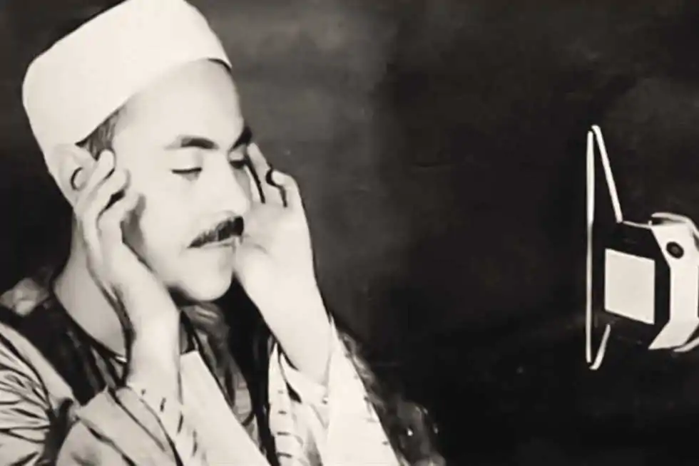 القاهرة تنفي شائعات إزالة مقبرة الشيخ محمد رفعت وتؤكد على حماية التراث 2 القاهرة تنفي شائعات إزالة مقبرة الشيخ محمد رفعت وتؤكد على حماية التراث