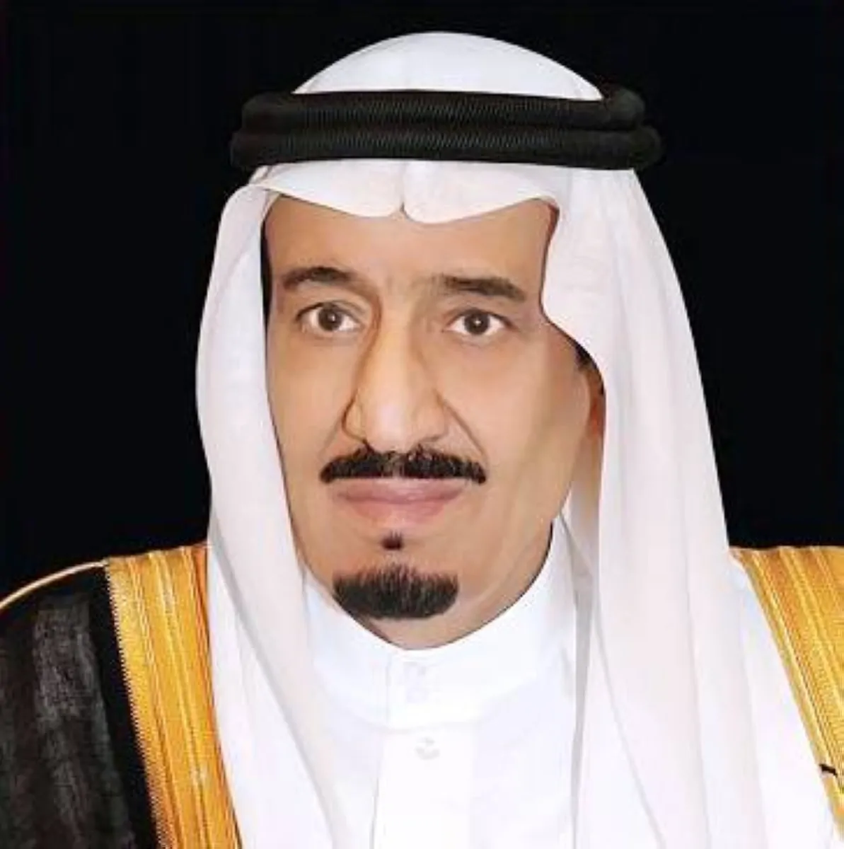 تهاني خادم الحرمين الشريفين بمناسبة ذكرى الدستور والاستقلال لكل من سلوفاكيا وأوزبكستان