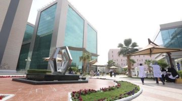 مدينة الملك سعود الطبية تُسجّل نجاحًا جديدًا في زراعة الصمام الأورطي