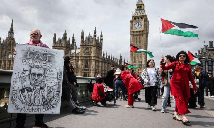 البريطانيون يقارنون سياسات إسرائيل النازية بحق الفلسطينيين 2 البريطانيون يقارنون سياسات إسرائيل النازية بحق الفلسطينيين