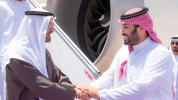 لقاء الأخوة: ولي العهد السعودي يستقبل محمد بن زايد في الرياض