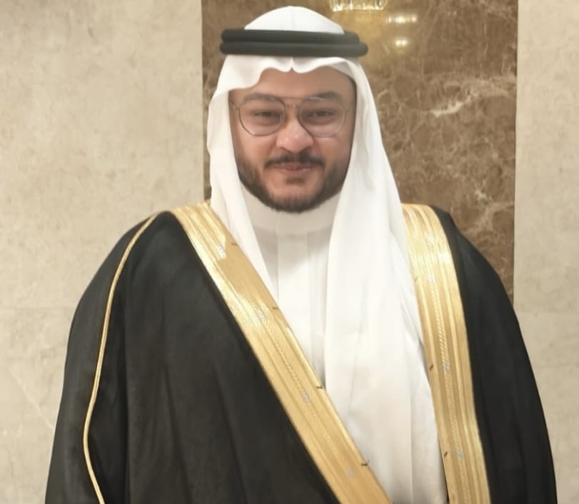 فارس الحب: رحلة نحو القفص الذهبي