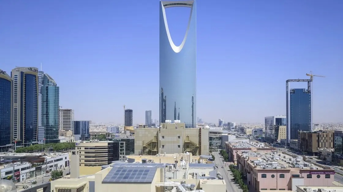 السعودية تجمع 5.5 مليار دولار من إصدار الصكوك الجديد
