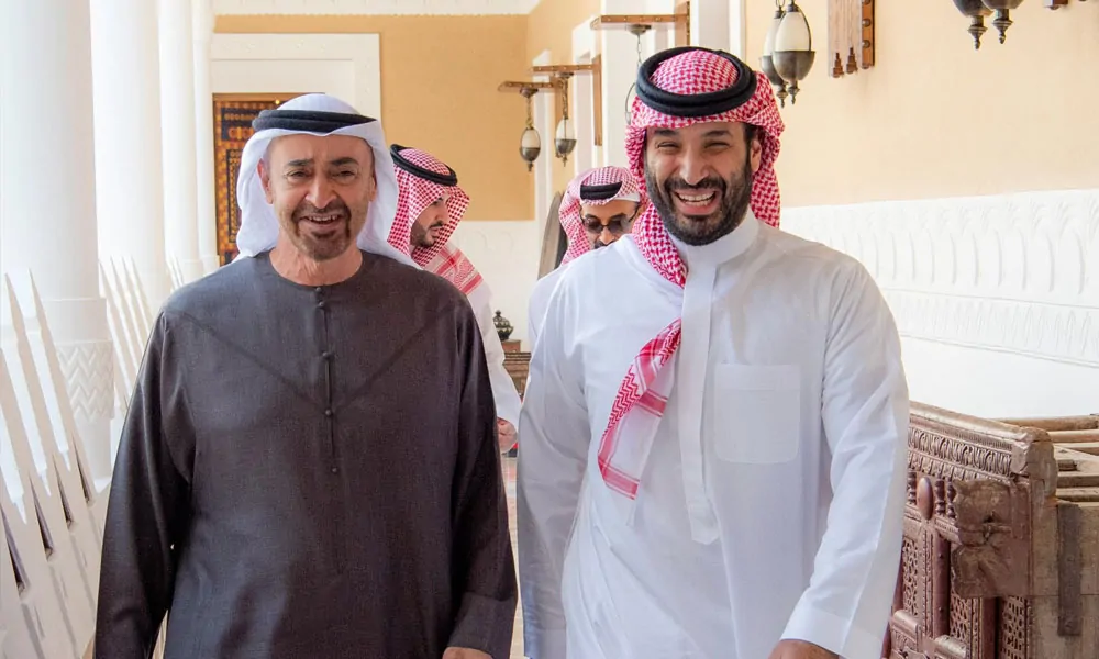 التعاون العربي: مناقشات حول القضايا الإقليمية وفلسطين بين ولي العهد السعودي ورئيس الإمارات
