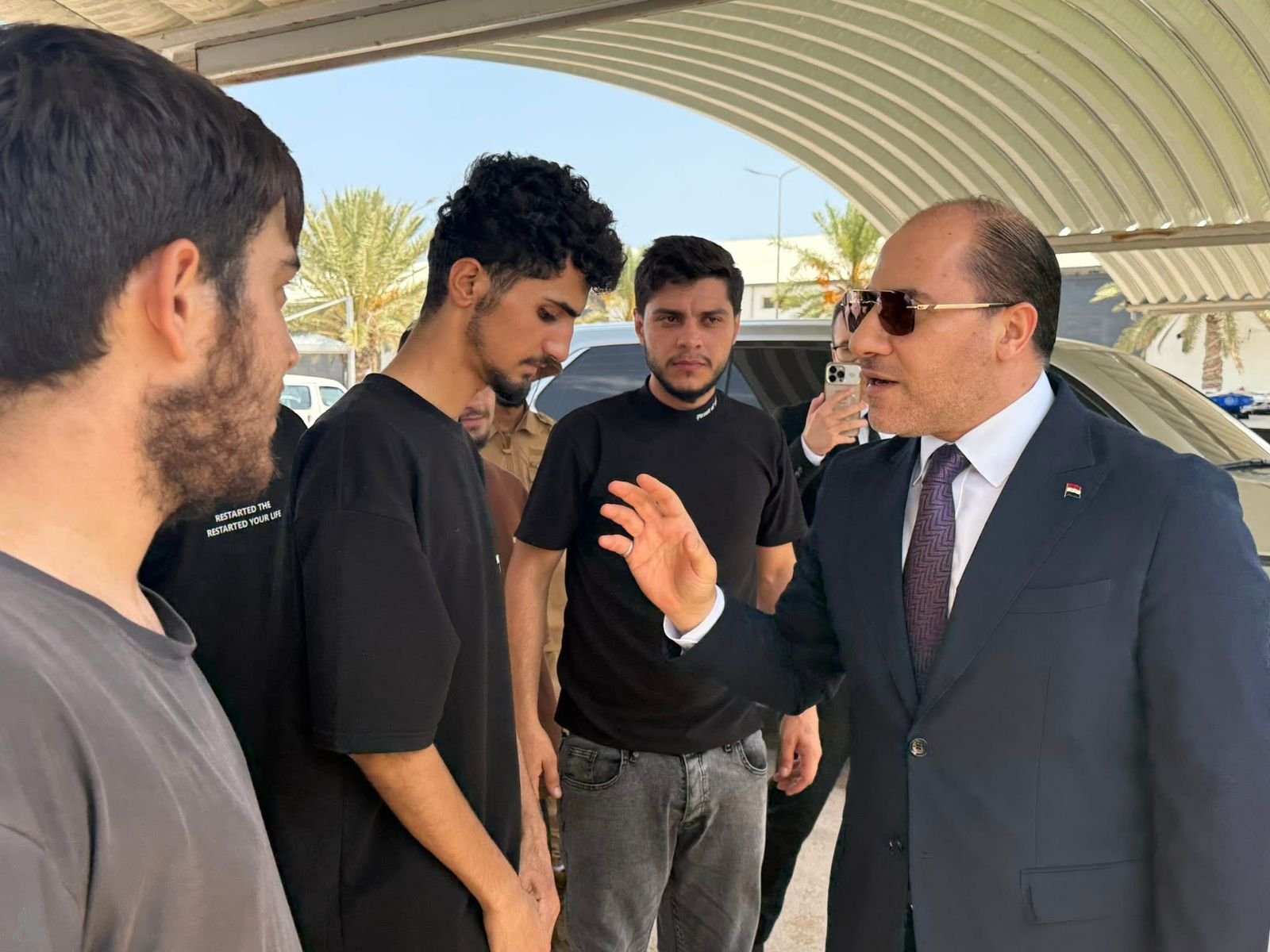 تحرير 25 عراقيًا محتجزًا في ليبيا