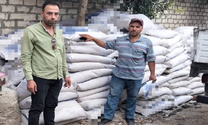 كشف شبكة تهريب 9 أطنان من الأسمدة الزراعية إلى السوق السوداء في كفر الدوار