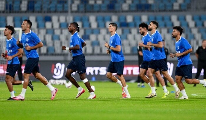 الزمالك يعود إلى التدريبات قبل قمة الدوري ضد المصري