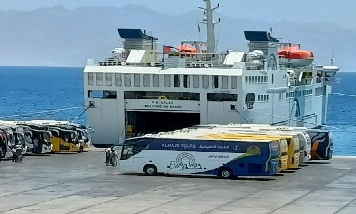 تجارة موانئ البحر الأحمر: 66 ألف طن و1040 شاحنة بضائع في عام واحد 2 تجارة موانئ البحر الأحمر: 66 ألف طن و1040 شاحنة بضائع في عام واحد