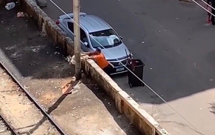 جناكليس تحت وطأة أزمة قمامة: استغاثة الأهالي وتدخل عاجل من 'نهضة مصر' 2 جناكليس تحت وطأة أزمة قمامة: استغاثة الأهالي وتدخل عاجل من ‘نهضة مصر’