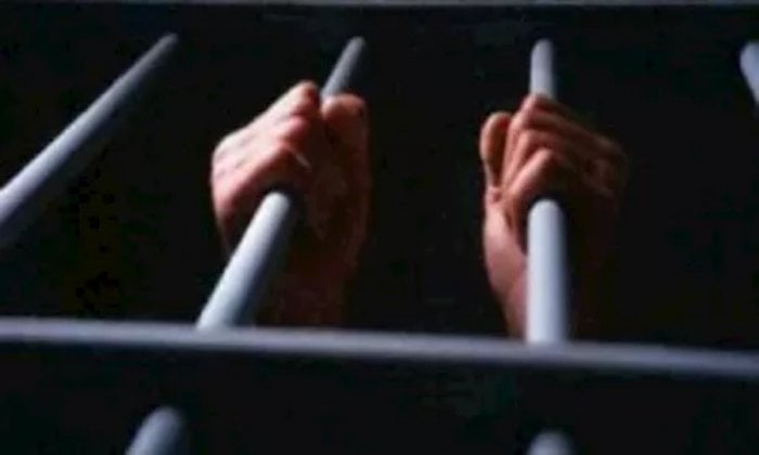 اعتقال حلاق ومتهمين آخرين بتهمة استدراج طفل في القليوبية